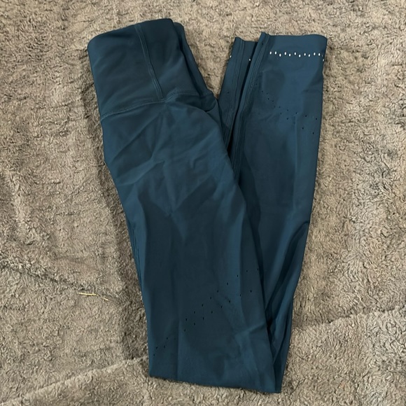 lululemon athletica Pants - LuLulemon leggings EUC!
